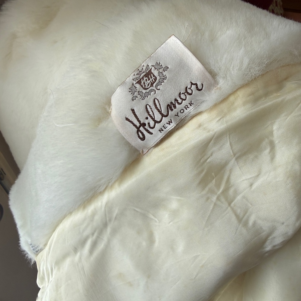 Women's Cream Faux Fur Double-Breasted Coat - Picture 5 of 5